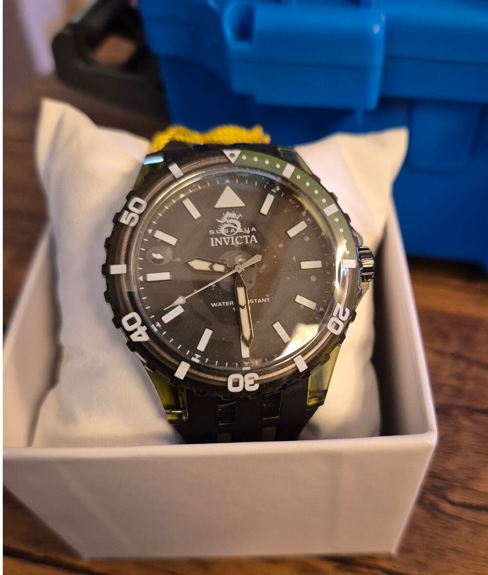 Invicta Subaqua Quartz Men's Watch 44mm Black Green Rotating Bezel Water Resist